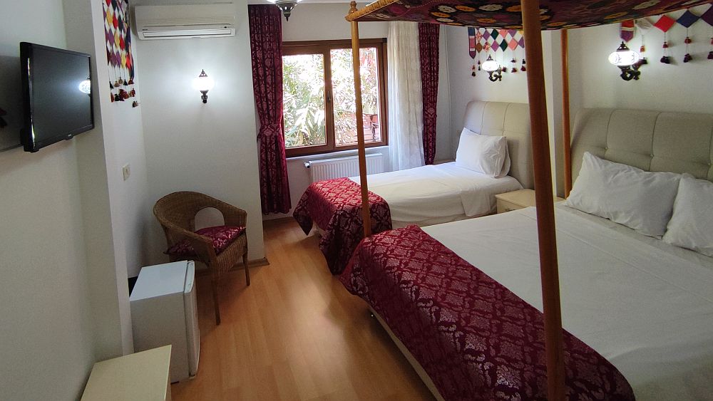 Marmara Guesthouse triple room 3